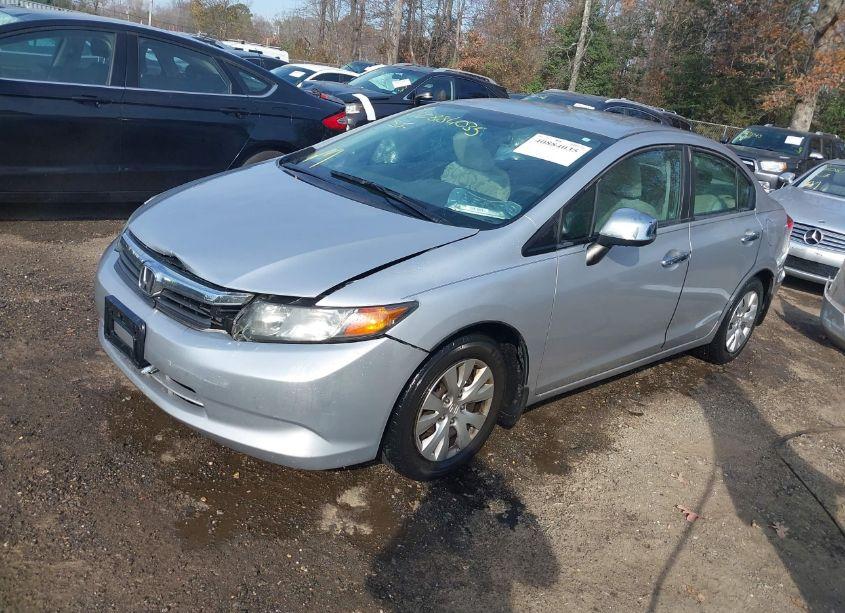 Photo 2 of 2012 Honda Civic LX (VIN 19XFB2F52CE351152)