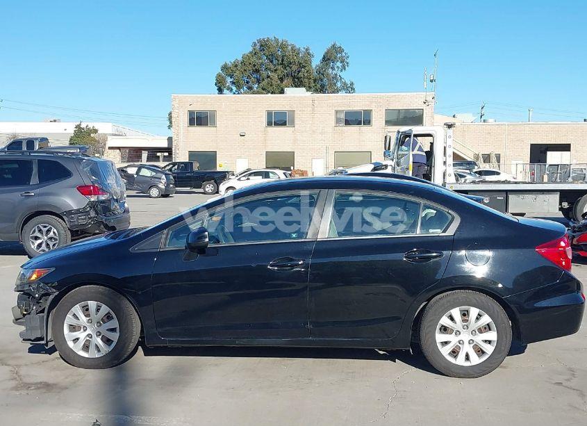 Photo 15 of 2012 Honda Civic SDN LX (VIN 19XFB2F52CE360837)