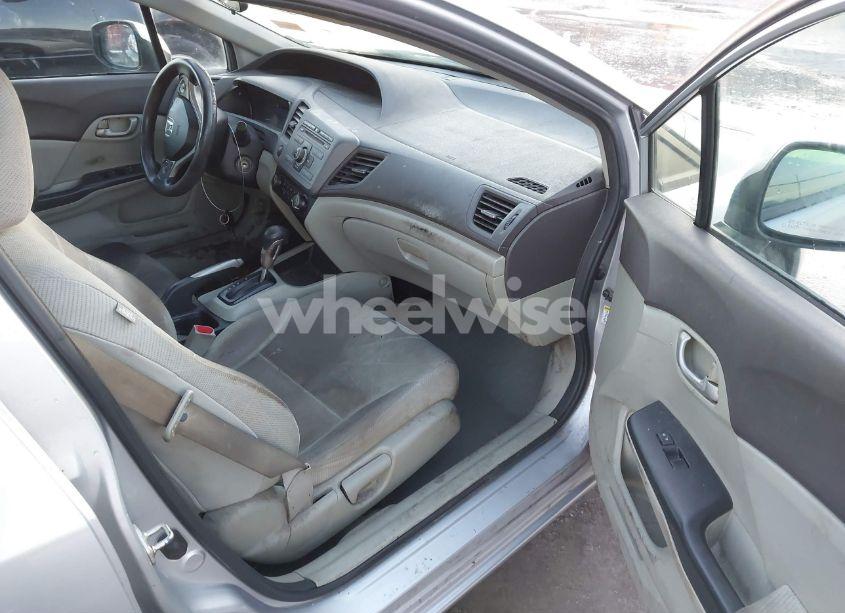 Photo 5 of 2012 Honda Civic SDN LX (VIN 19XFB2F52CE392493)