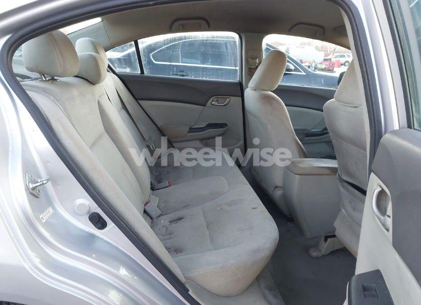 Photo 8 of 2012 Honda Civic SDN LX (VIN 19XFB2F52CE392493)