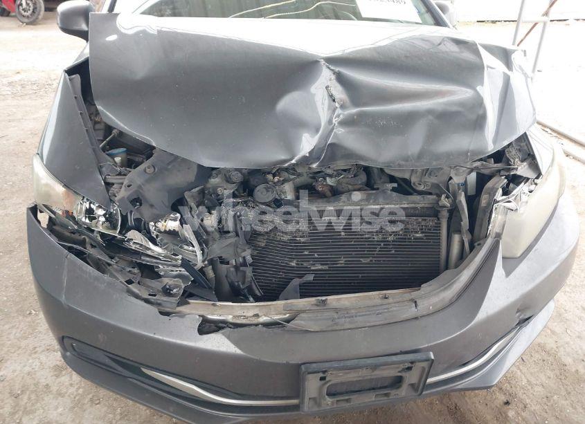 Photo 6 of 2013 Honda Civic LX (VIN 19XFB2F52DE023036)