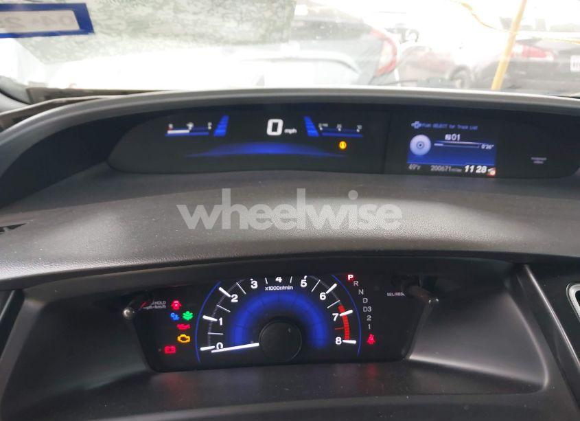 Photo 7 of 2013 Honda Civic LX (VIN 19XFB2F52DE023036)