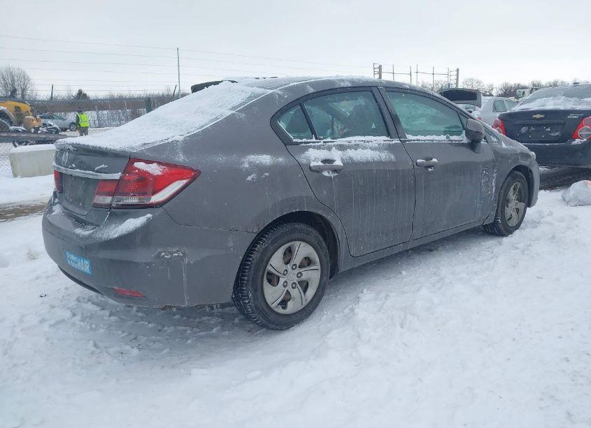 Photo 4 of 2013 Honda Civic LX (VIN 19XFB2F52DE064623)