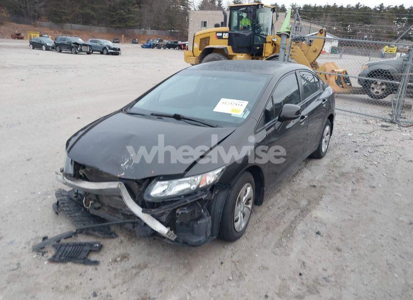 Photo 2 of 2013 Honda Civic LX (VIN 19XFB2F52DE070342)