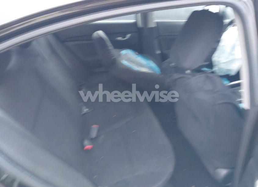 Photo 8 of 2013 Honda Civic LX (VIN 19XFB2F52DE070342)