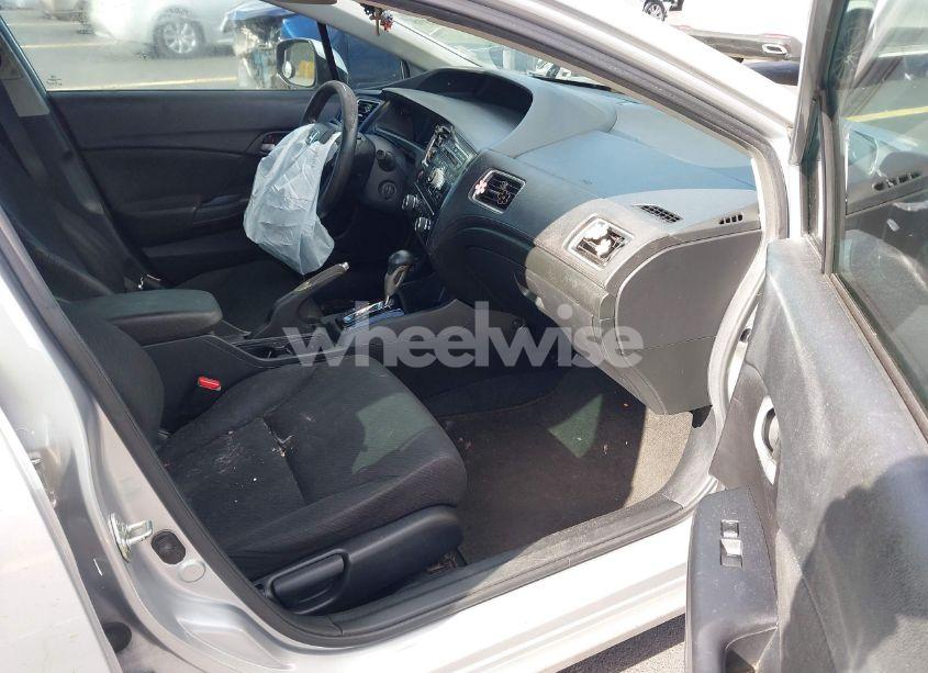 Photo 5 of 2013 Honda Civic LX (VIN 19XFB2F52DE100651)