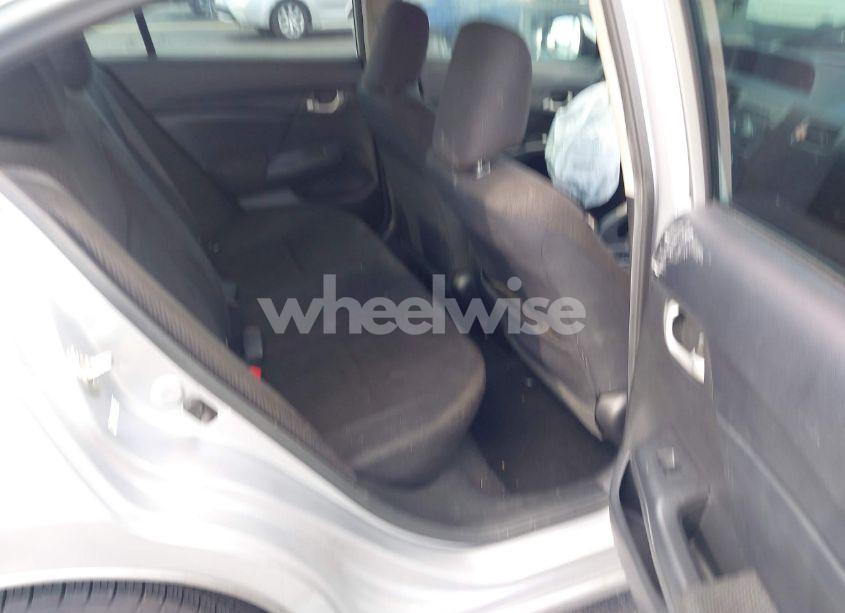 Photo 8 of 2013 Honda Civic LX (VIN 19XFB2F52DE100651)