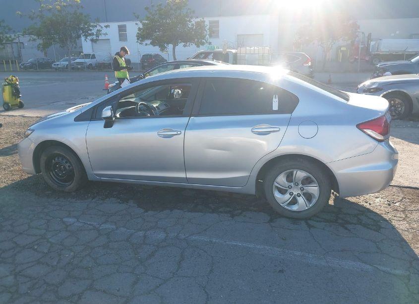 Photo 15 of 2013 Honda Civic LX (VIN 19XFB2F52DE207523)