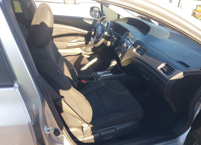 Photo 5 of 2013 Honda Civic LX (VIN 19XFB2F52DE207523)