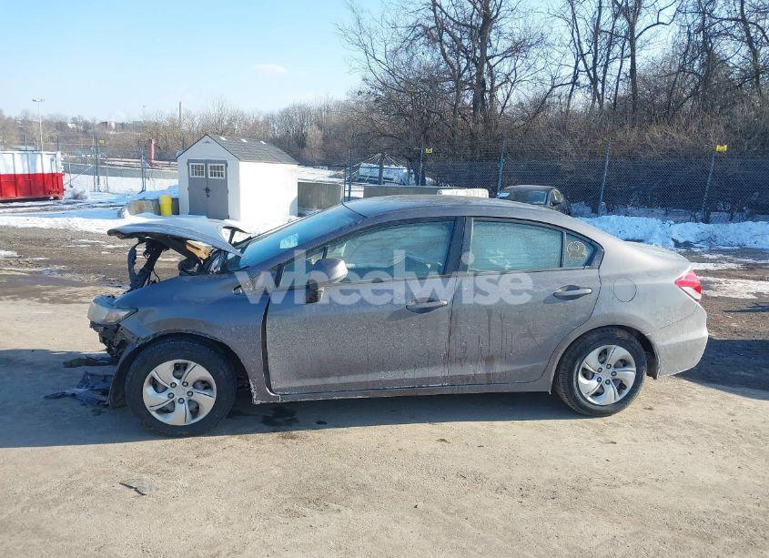 Photo 14 of 2013 Honda Civic LX (VIN 19XFB2F52DE209210)