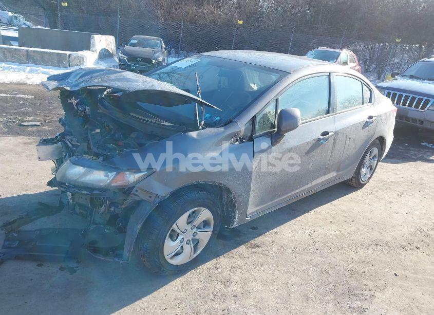 Photo 2 of 2013 Honda Civic LX (VIN 19XFB2F52DE209210)