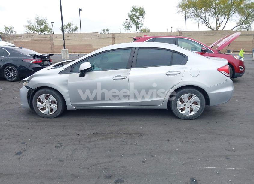 Photo 15 of 2013 Honda Civic LX (VIN 19XFB2F52DE231529)