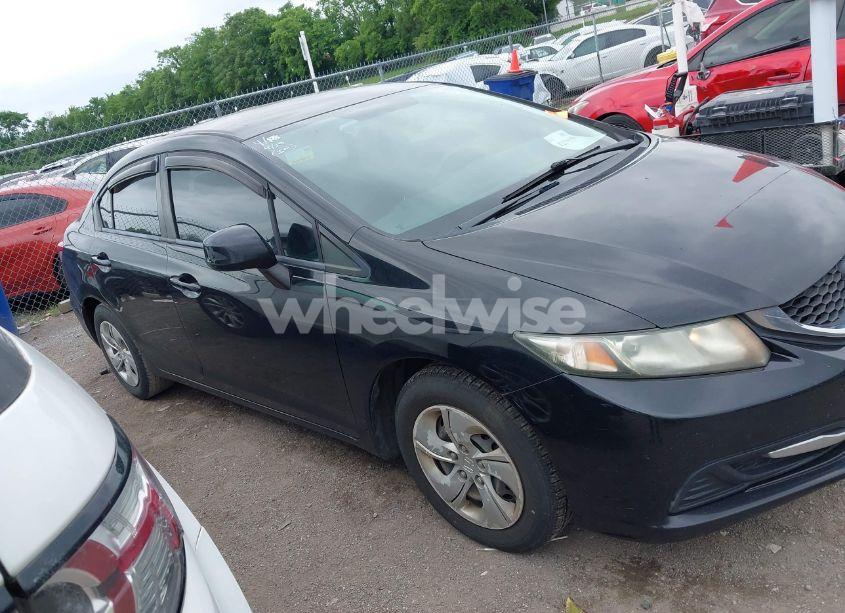 Photo 13 of 2013 Honda Civic LX (VIN 19XFB2F52DE236620)