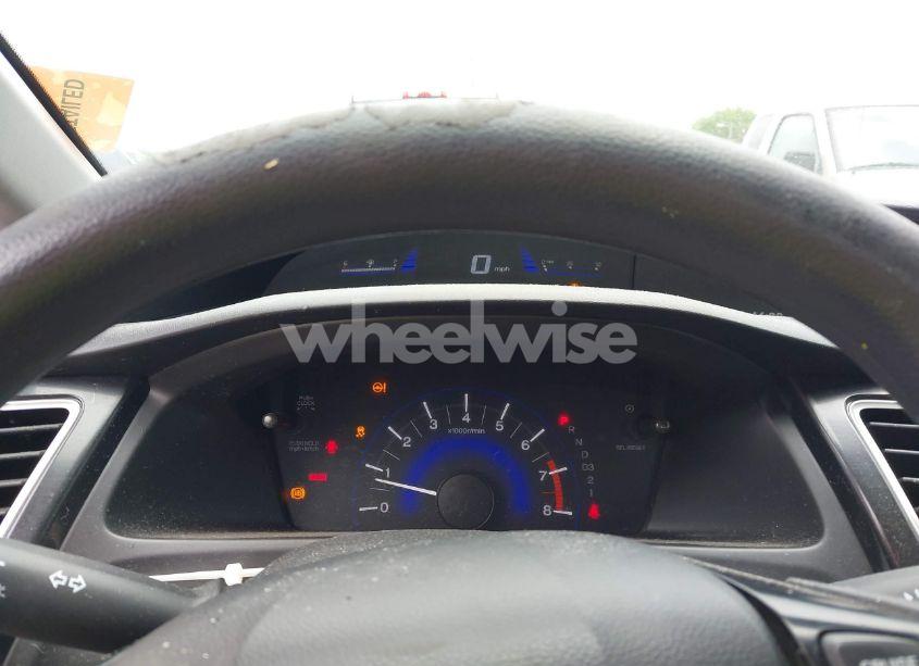 Photo 7 of 2013 Honda Civic LX (VIN 19XFB2F52DE236620)