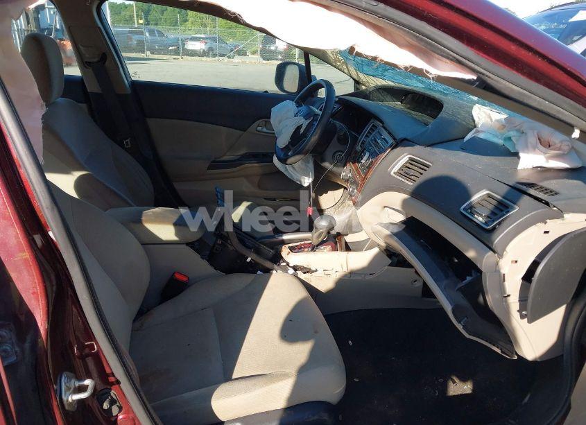 Photo 5 of 2013 Honda Civic LX (VIN 19XFB2F52DE260965)