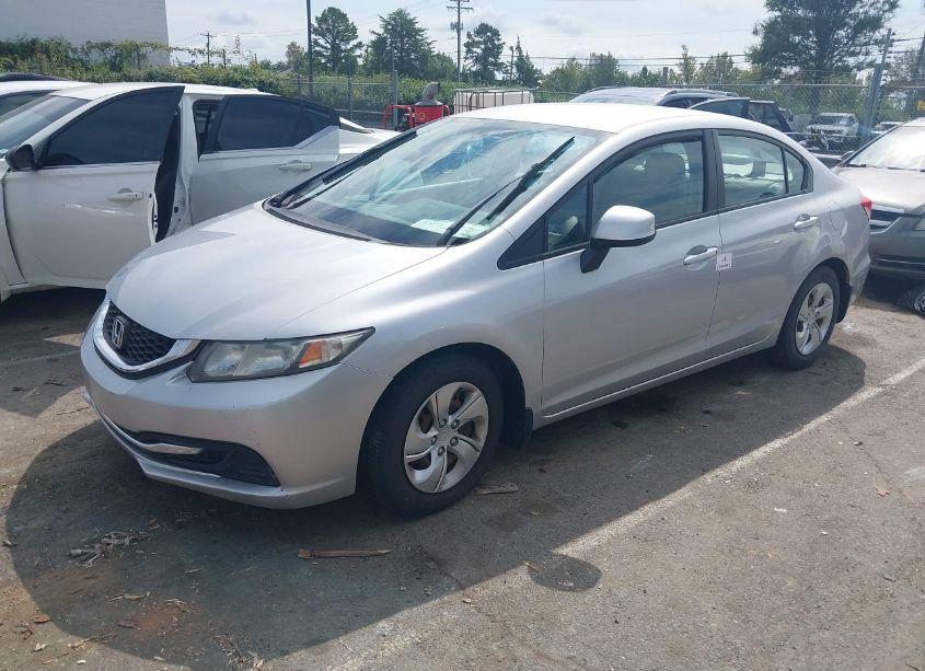 Photo 2 of 2013 Honda Civic LX (VIN 19XFB2F52DE261100)