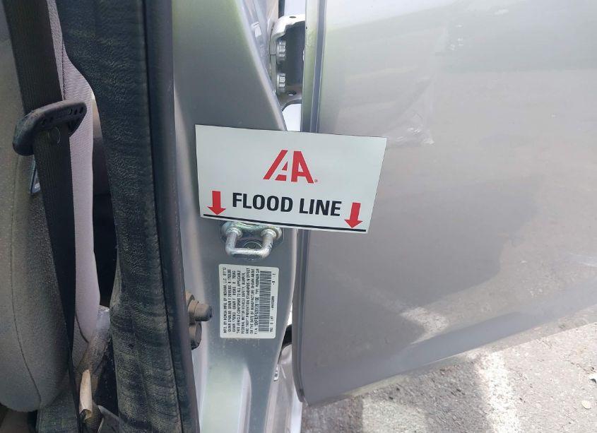 Photo 6 of 2013 Honda Civic LX (VIN 19XFB2F52DE261100)