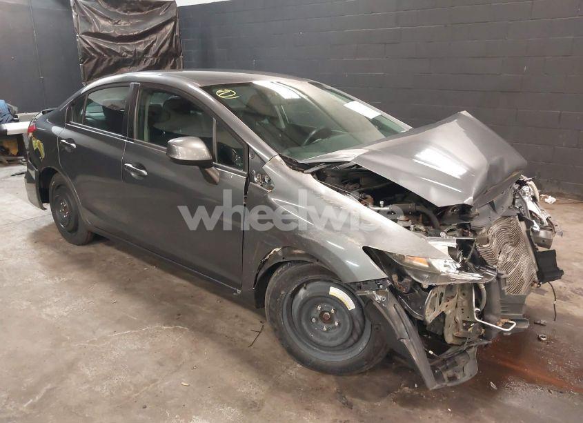 2013 Honda Civic LX (VIN 19XFB2F52DE294372) main photo