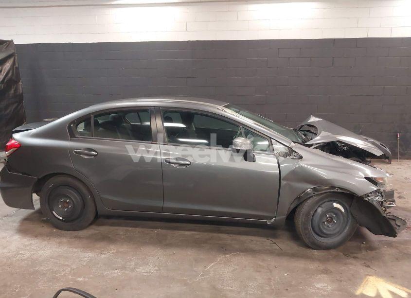 Photo 14 of 2013 Honda Civic LX (VIN 19XFB2F52DE294372)