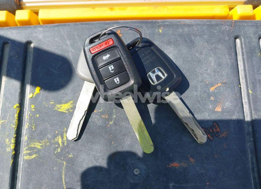 Photo 11 of 2014 Honda Civic LX (VIN 19XFB2F52EE004178)