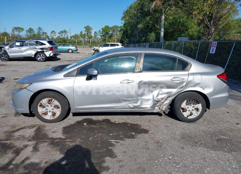 Photo 14 of 2014 Honda Civic LX (VIN 19XFB2F52EE041814)