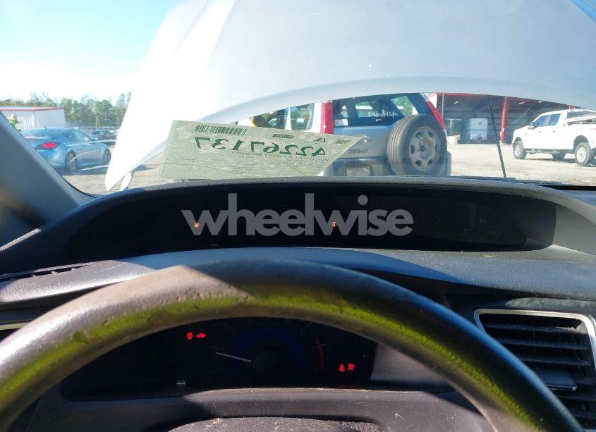 Photo 7 of 2014 Honda Civic LX (VIN 19XFB2F52EE041814)