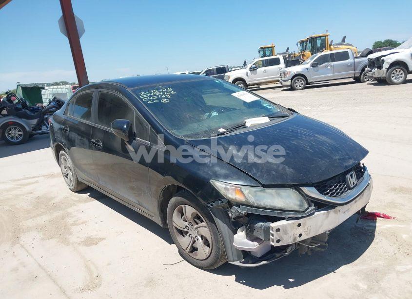 2014 Honda Civic LX (VIN 19XFB2F52EE042168) main photo