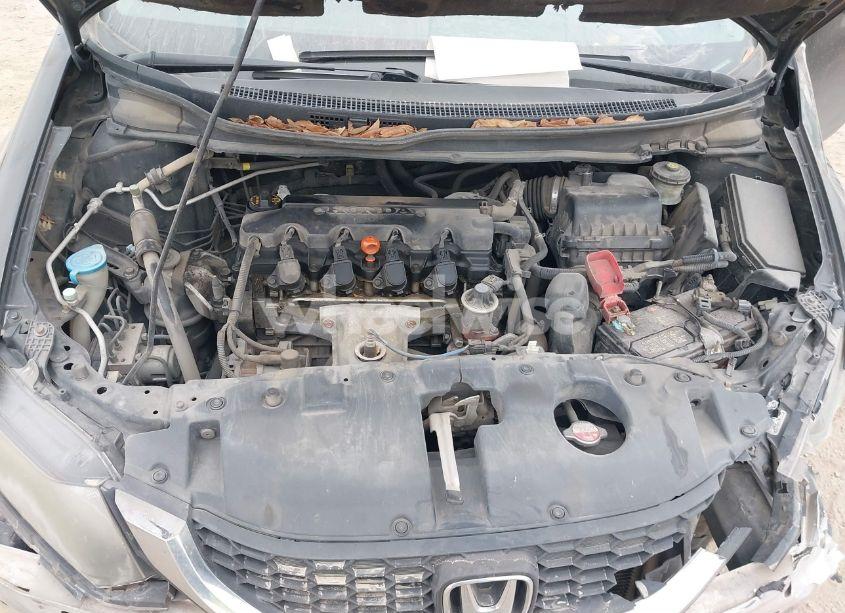 Photo 10 of 2014 Honda Civic LX (VIN 19XFB2F52EE042168)