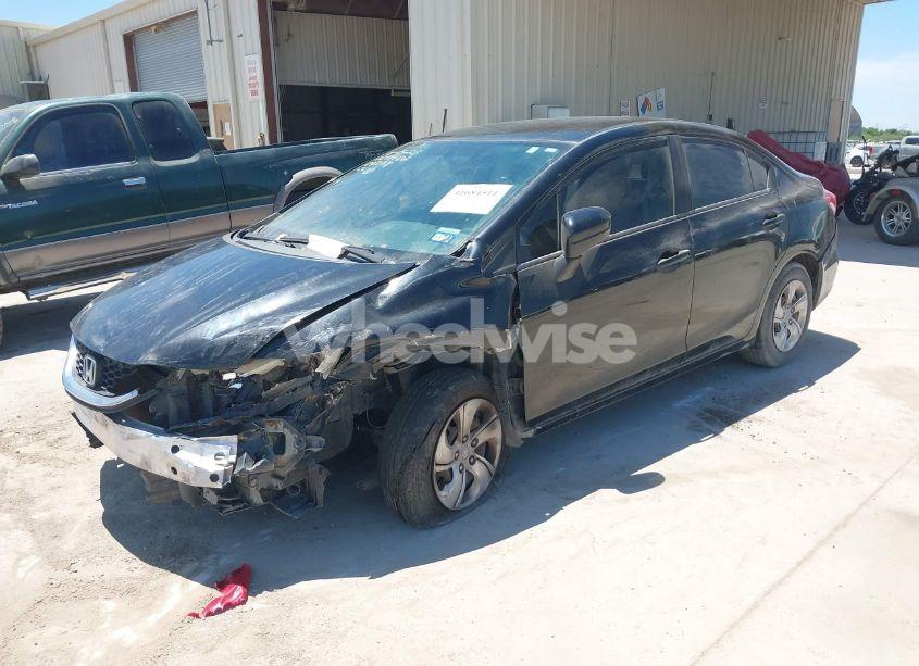 Photo 2 of 2014 Honda Civic LX (VIN 19XFB2F52EE042168)