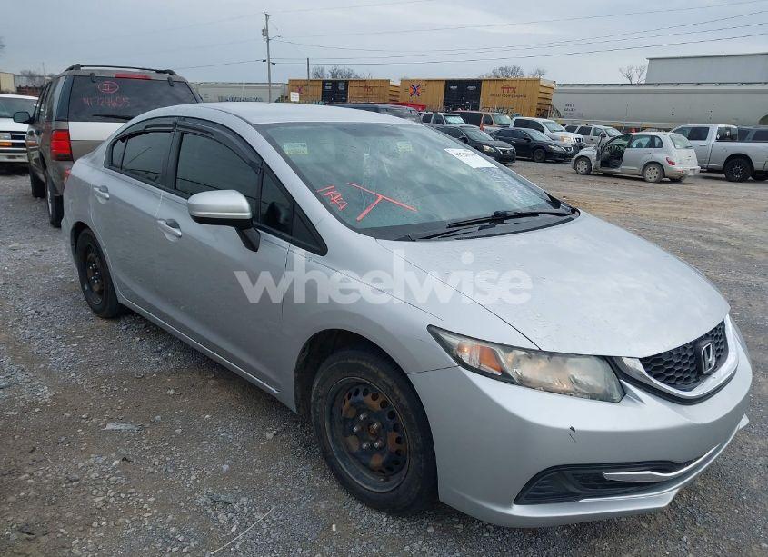 2014 Honda Civic LX (VIN 19XFB2F52EE065949) main photo