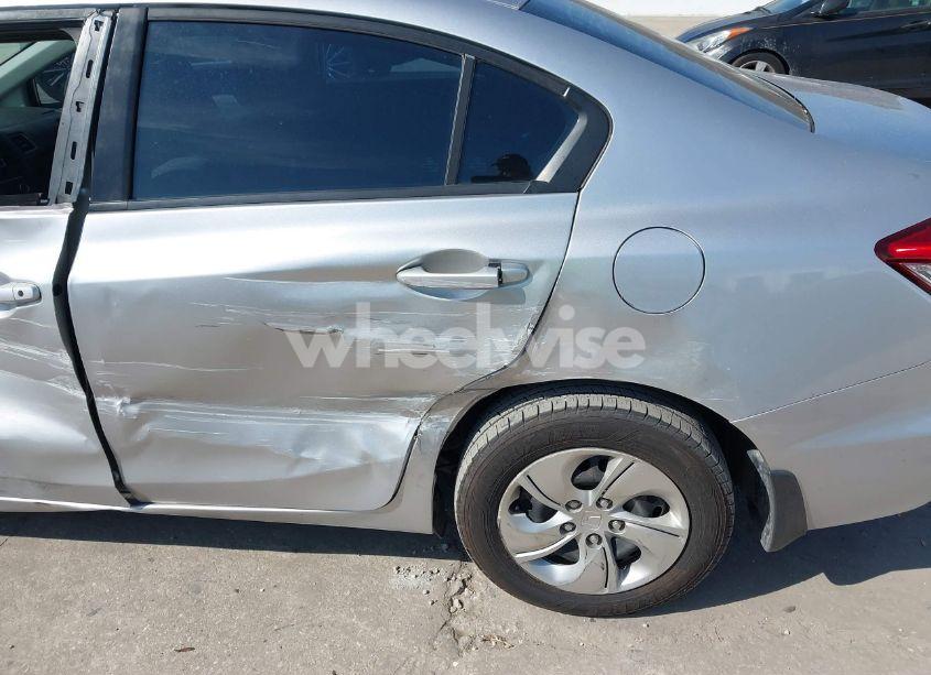 Photo 6 of 2014 Honda Civic LX (VIN 19XFB2F52EE080340)