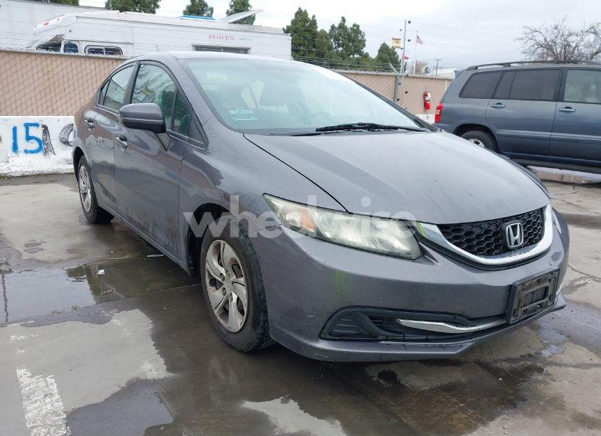 2014 Honda Civic LX (VIN 19XFB2F52EE214120) main photo