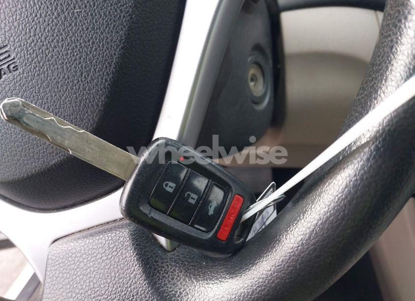 Photo 11 of 2014 Honda Civic LX (VIN 19XFB2F52EE219009)