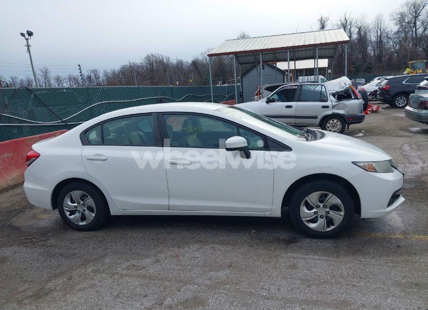 Photo 13 of 2014 Honda Civic LX (VIN 19XFB2F52EE219009)
