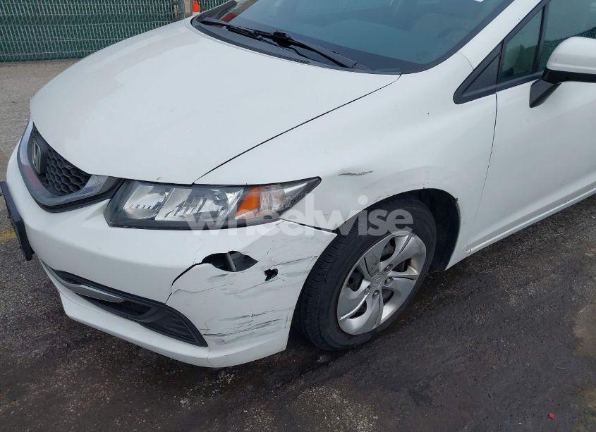 Photo 6 of 2014 Honda Civic LX (VIN 19XFB2F52EE219009)