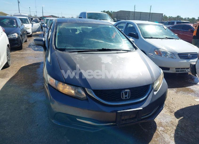 Photo 12 of 2015 Honda Civic LX (VIN 19XFB2F52FE010998)