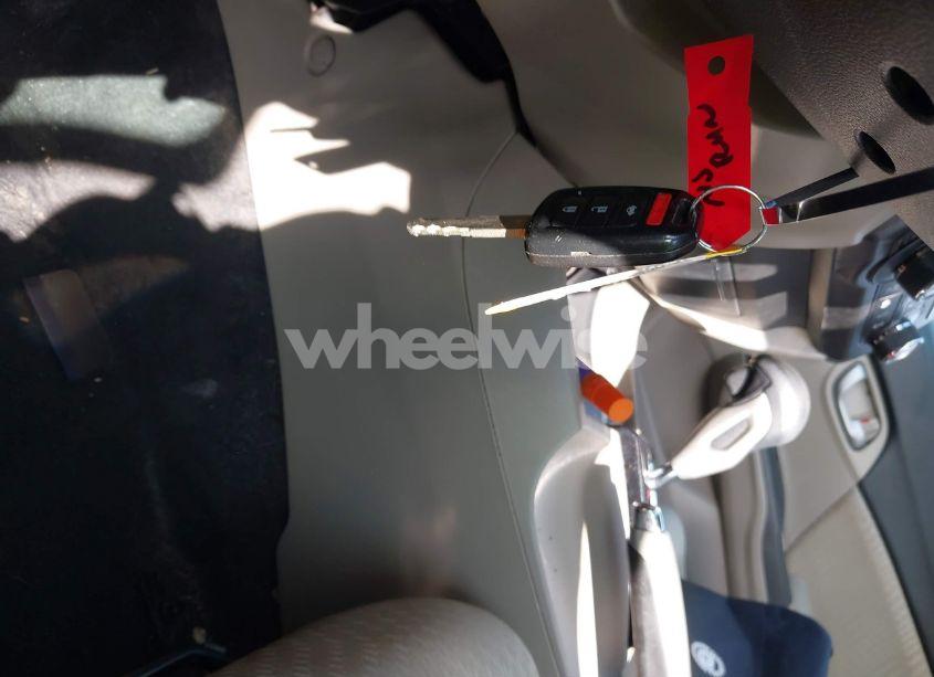 Photo 11 of 2015 Honda Civic LX (VIN 19XFB2F52FE035450)