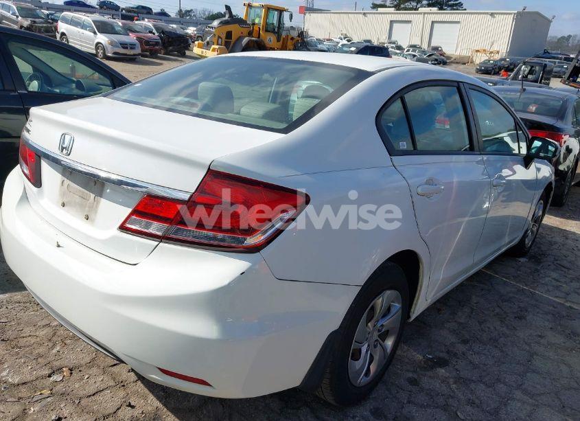 Photo 4 of 2015 Honda Civic LX (VIN 19XFB2F52FE035450)