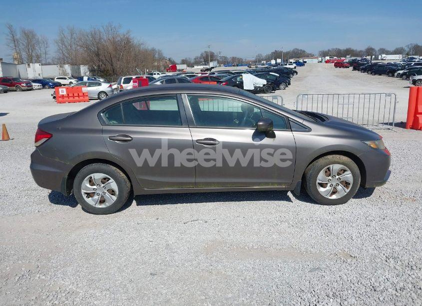 Photo 13 of 2015 Honda Civic LX (VIN 19XFB2F52FE065791)