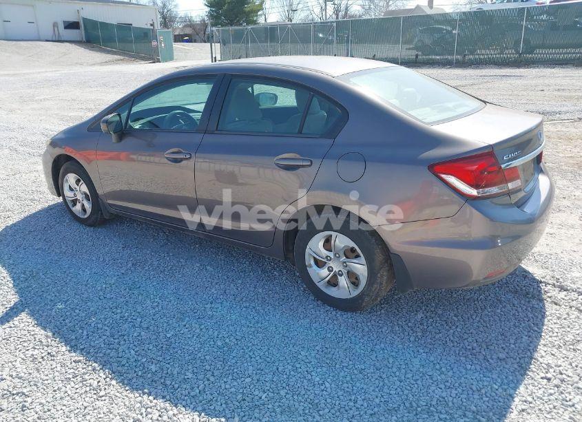Photo 3 of 2015 Honda Civic LX (VIN 19XFB2F52FE065791)