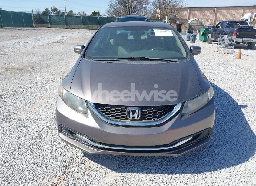 Photo 6 of 2015 Honda Civic LX (VIN 19XFB2F52FE065791)