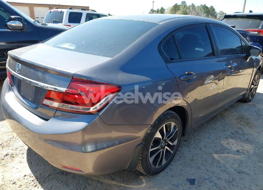 Photo 4 of 2015 Honda Civic LX (VIN 19XFB2F52FE103102)