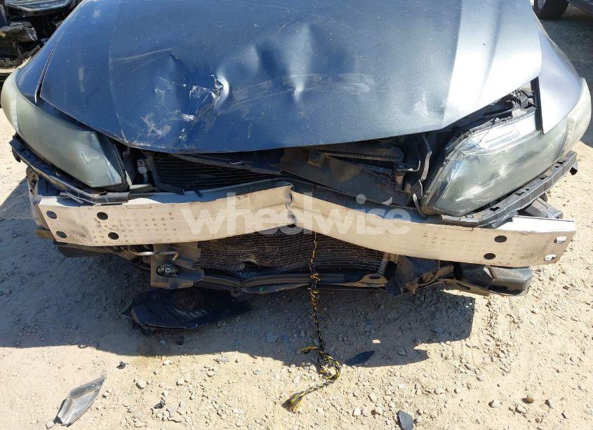 Photo 6 of 2015 Honda Civic LX (VIN 19XFB2F52FE103102)