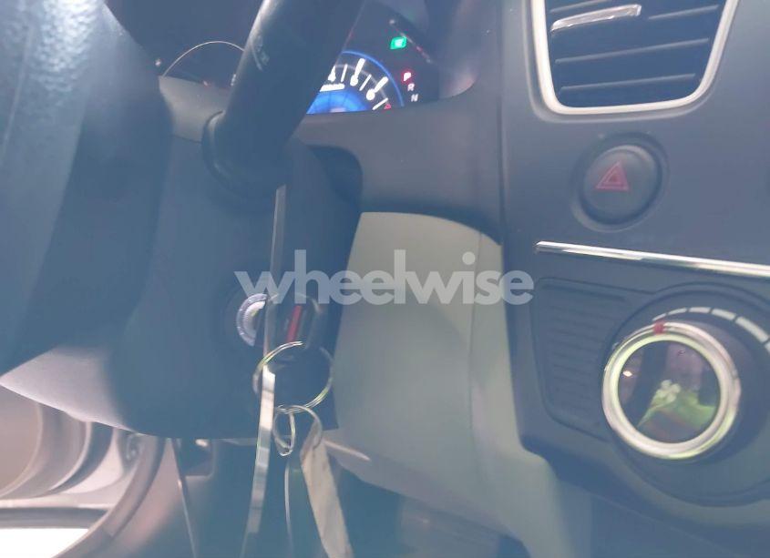 Photo 11 of 2015 Honda Civic LX (VIN 19XFB2F52FE107019)