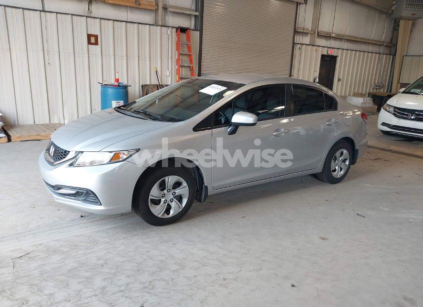 Photo 2 of 2015 Honda Civic LX (VIN 19XFB2F52FE107019)