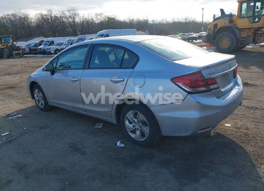 Photo 3 of 2015 Honda Civic LX (VIN 19XFB2F52FE217911)