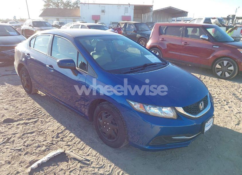 2015 Honda Civic LX (VIN 19XFB2F52FE269815) main photo