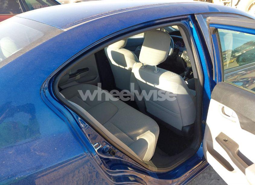 Photo 8 of 2015 Honda Civic LX (VIN 19XFB2F52FE269815)