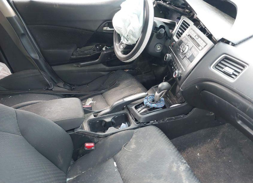Photo 5 of 2015 Honda Civic LX (VIN 19XFB2F52FE272939)