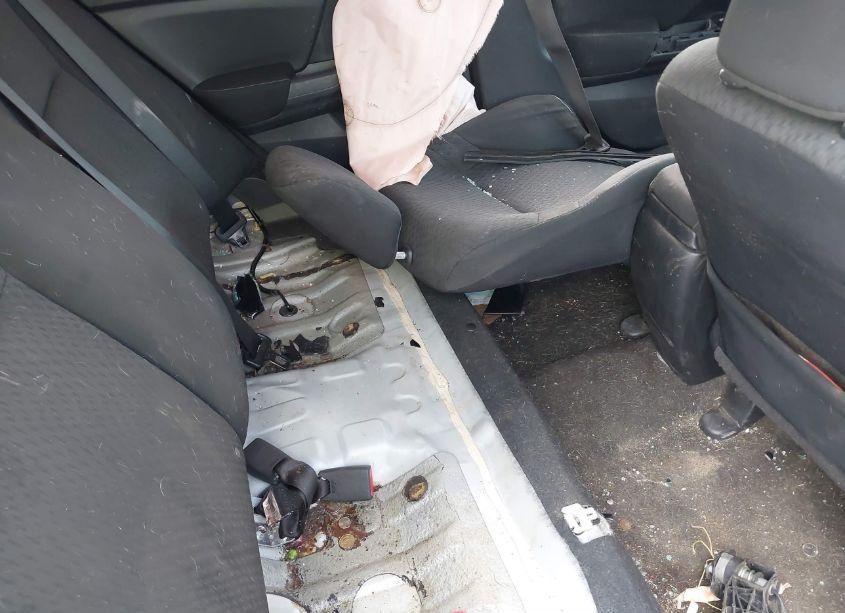 Photo 8 of 2015 Honda Civic LX (VIN 19XFB2F52FE272939)